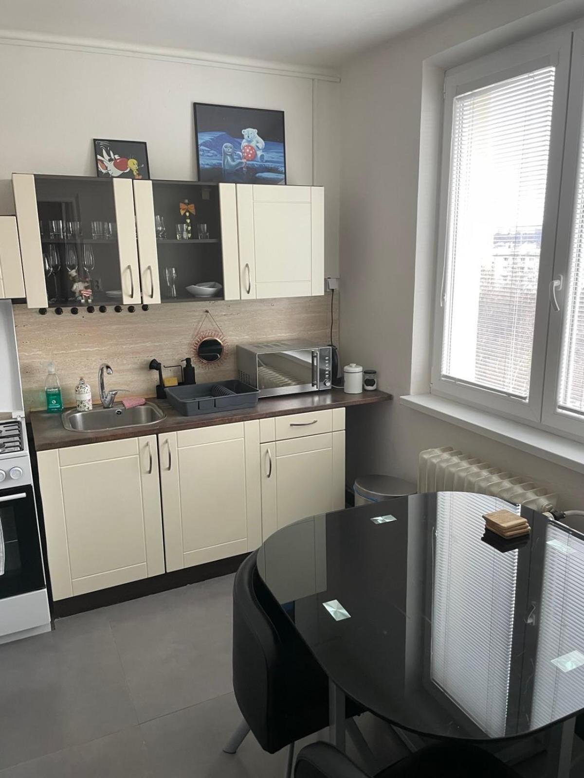 Apartman Sabo Komenskeho Košice Eksteriør bilde
